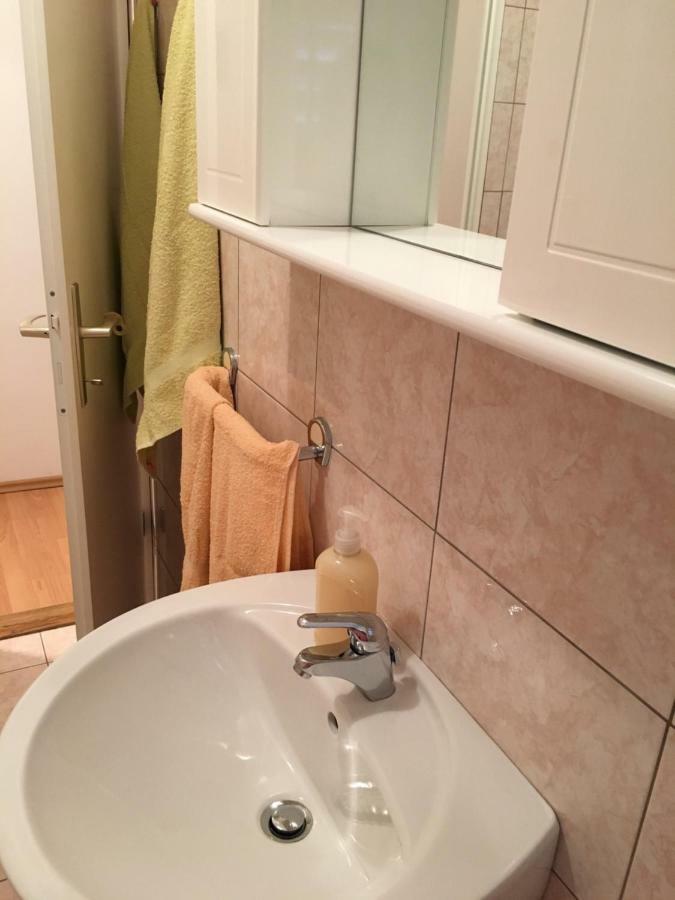 Apartment Filipas Крес Екстериор снимка